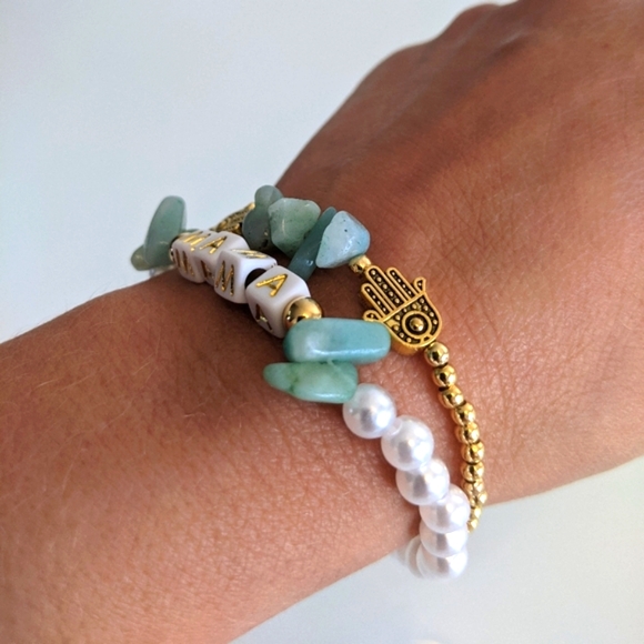 2 stone, gold plated beads, pearl & lettered bracelet stackable - Picture 7 of 11